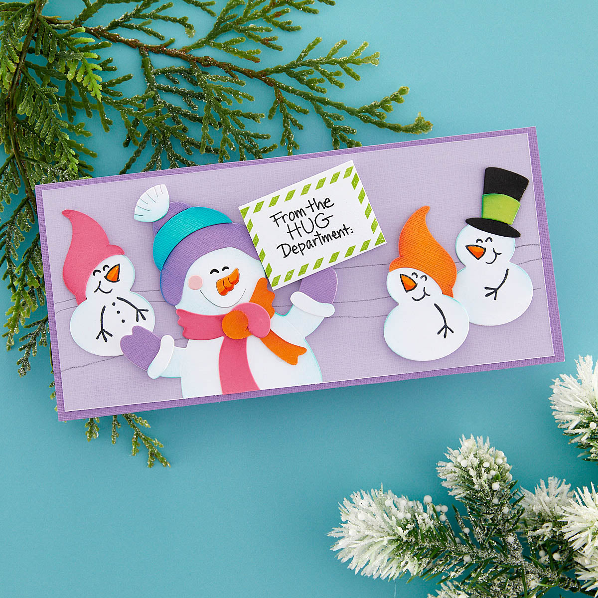 Matrices de découpe Bonhomme de Neige Câlins de la collection Holiday Hugs par Stampendous