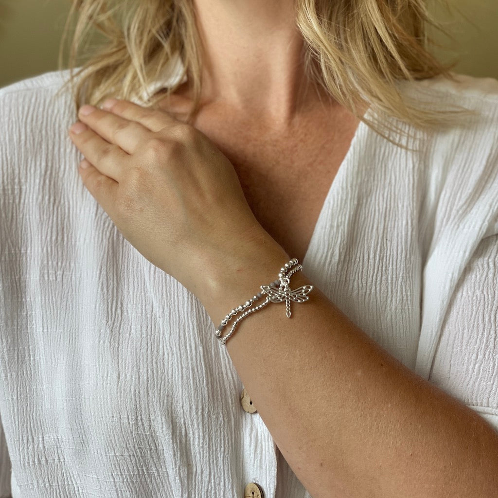 Bracelet double rang avec pendentif éléphant en plaqué argent