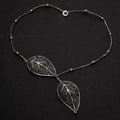 Collier court en plaqué argent Double feuille