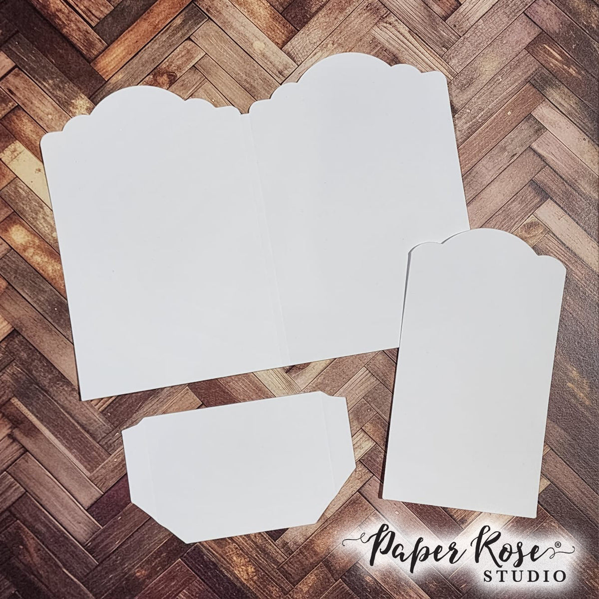 Card Folio #1  - 4x6" Scalloped Card Bases with Tags & Pockets - 6 pieces 34614