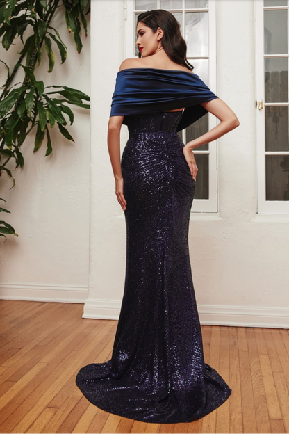 ROBE SANS BRETELLES PAILLETTÉE AVEC VESTE AMOVIBLE