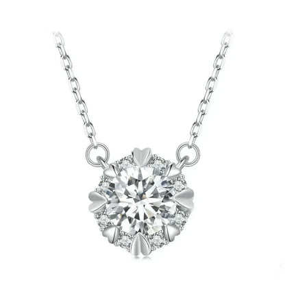 Alternative éblouissante au diamant : Collier pendentif en argent sterling avec moissanite de 1 carat