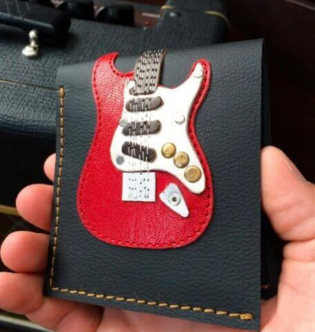 Electric Guitar Wallet Red ST – Handmade from Genuine Leather