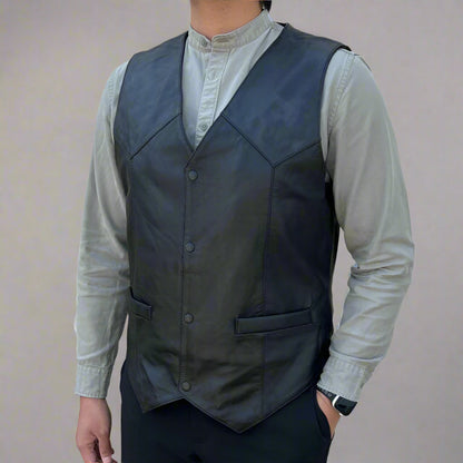 Gilet homme en cuir de mouton. Fermeture à pression et poches avant