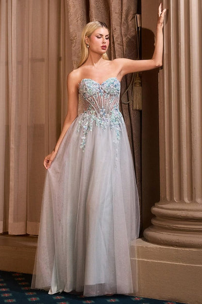 Motif floral délicat perlé et tulle pailleté superposé