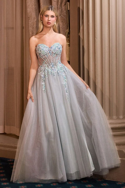 Motif floral délicat perlé et tulle pailleté superposé