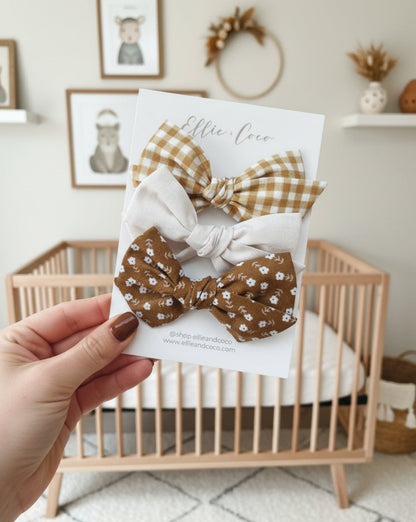 Butterscotch Daisies Oversize Bow
