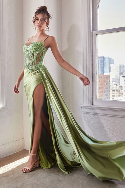 ROBE AJUSTÉE EN DENTELLE ET SATIN ORNÉE