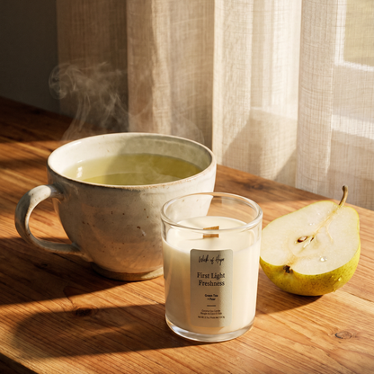 Bougie Fraîcheur Aube | Thé vert + Poire