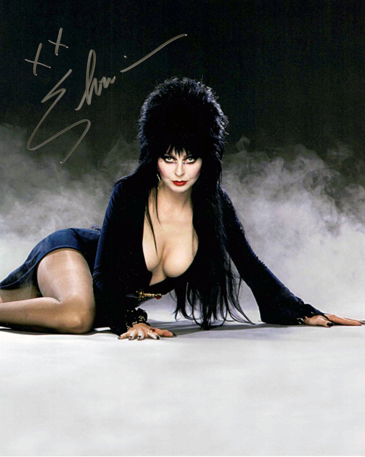 Cassandra Peterson Signed Elvira 8x10 Photo