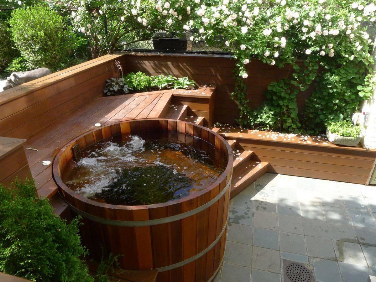 Bain nordique en cèdre colonial Fluid Float