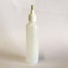 Burette à bec en laiton