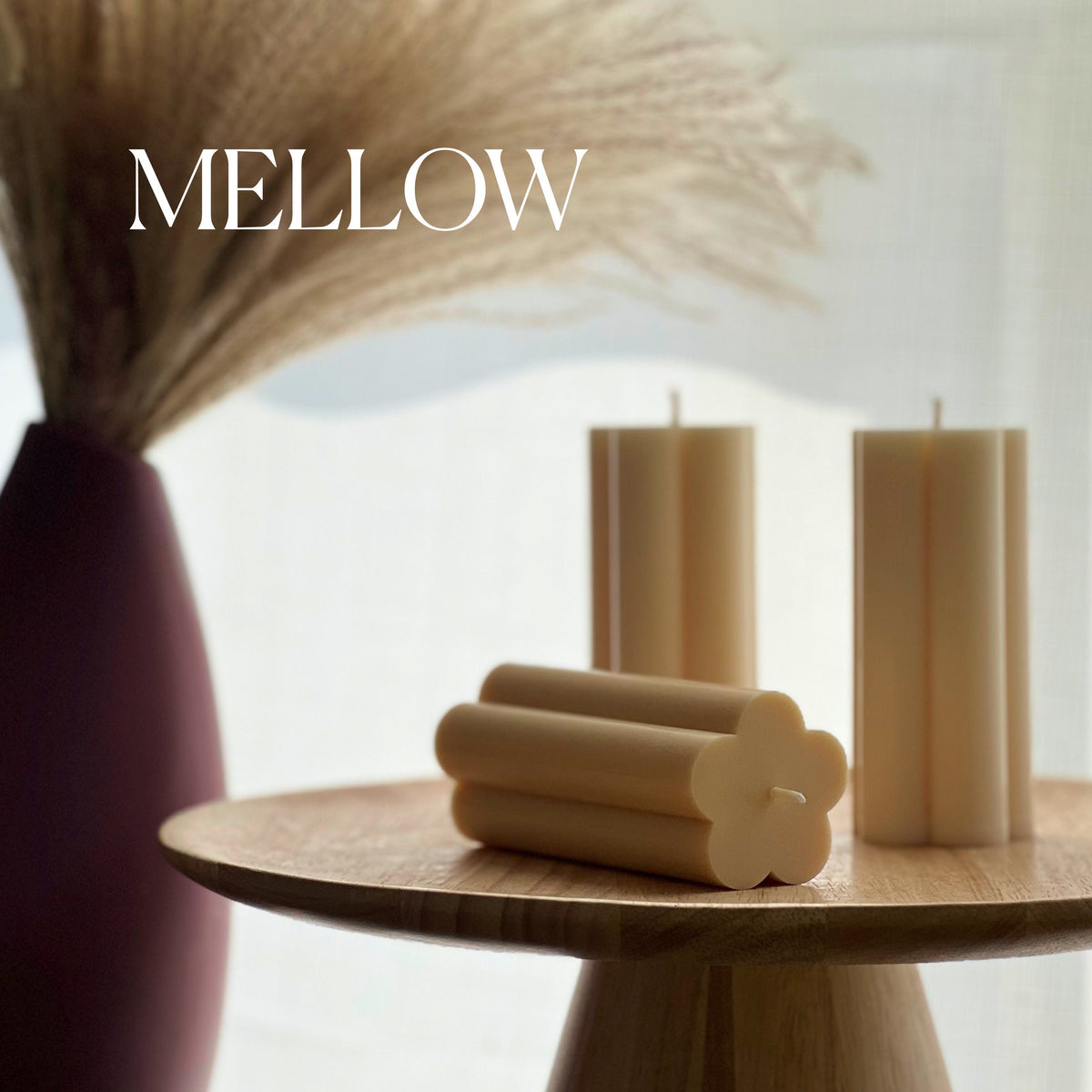 Bougie de soja Pilier Fleur : Décoration d'intérieur minimaliste, Bougie végane non parfumée