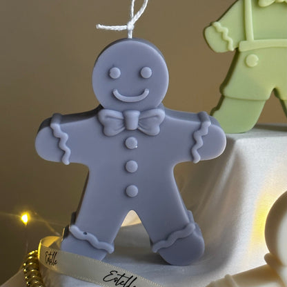 Hand Poured Gingerbread Soy Candle: Christmas Decor Gift