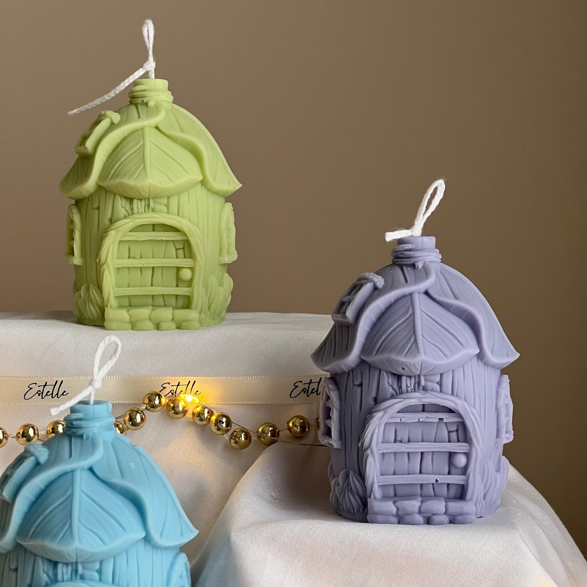 Leaf House Soy Candle: Handmade Christmas Decor Gift