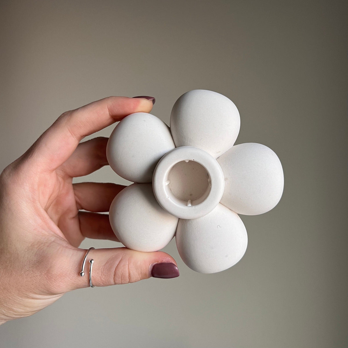 Jesmonite Flower Candlestick Holder: Handmade Table Decor