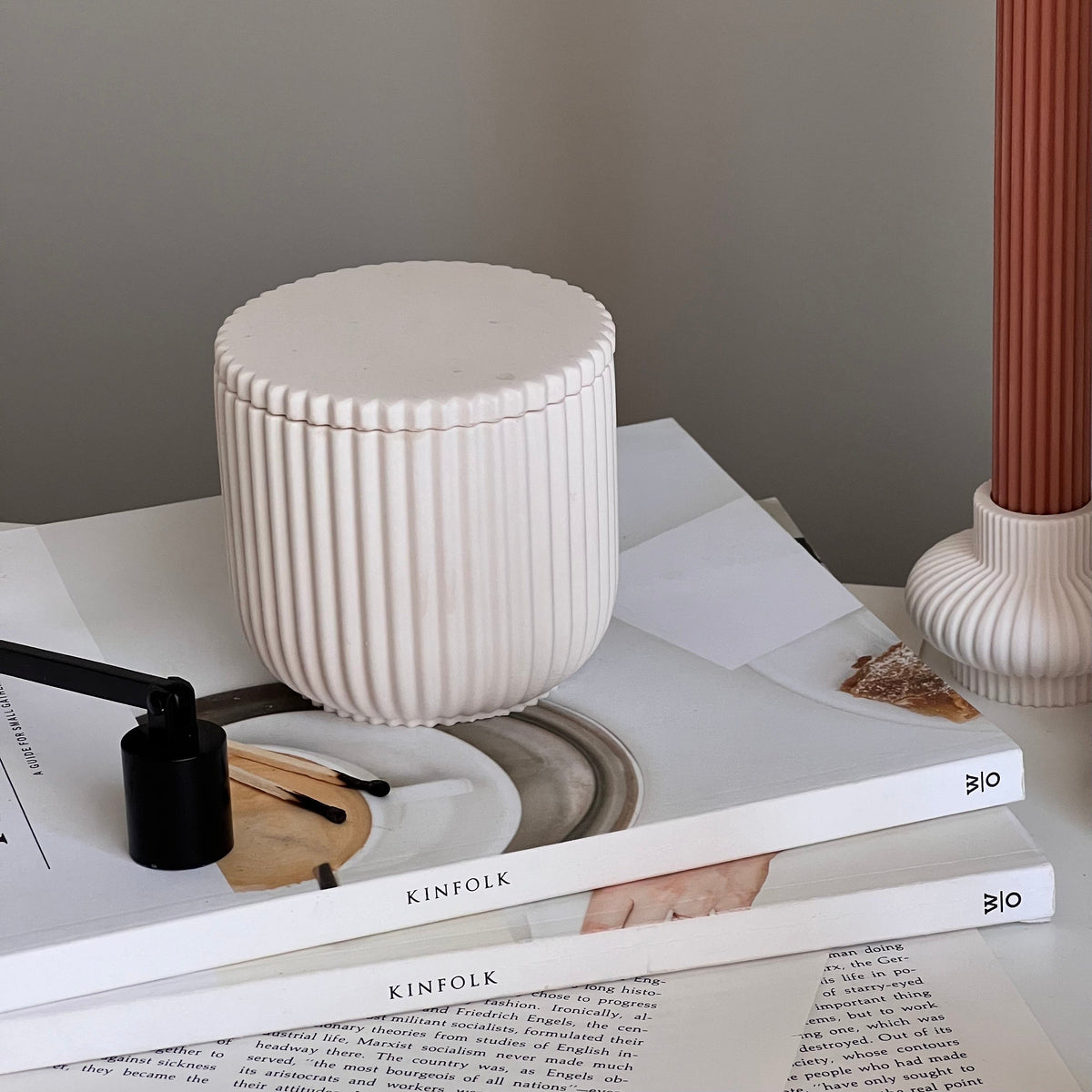 Handmade Ribbed Jar Soy Candle | Wood Wick, Jesmonite Vessel