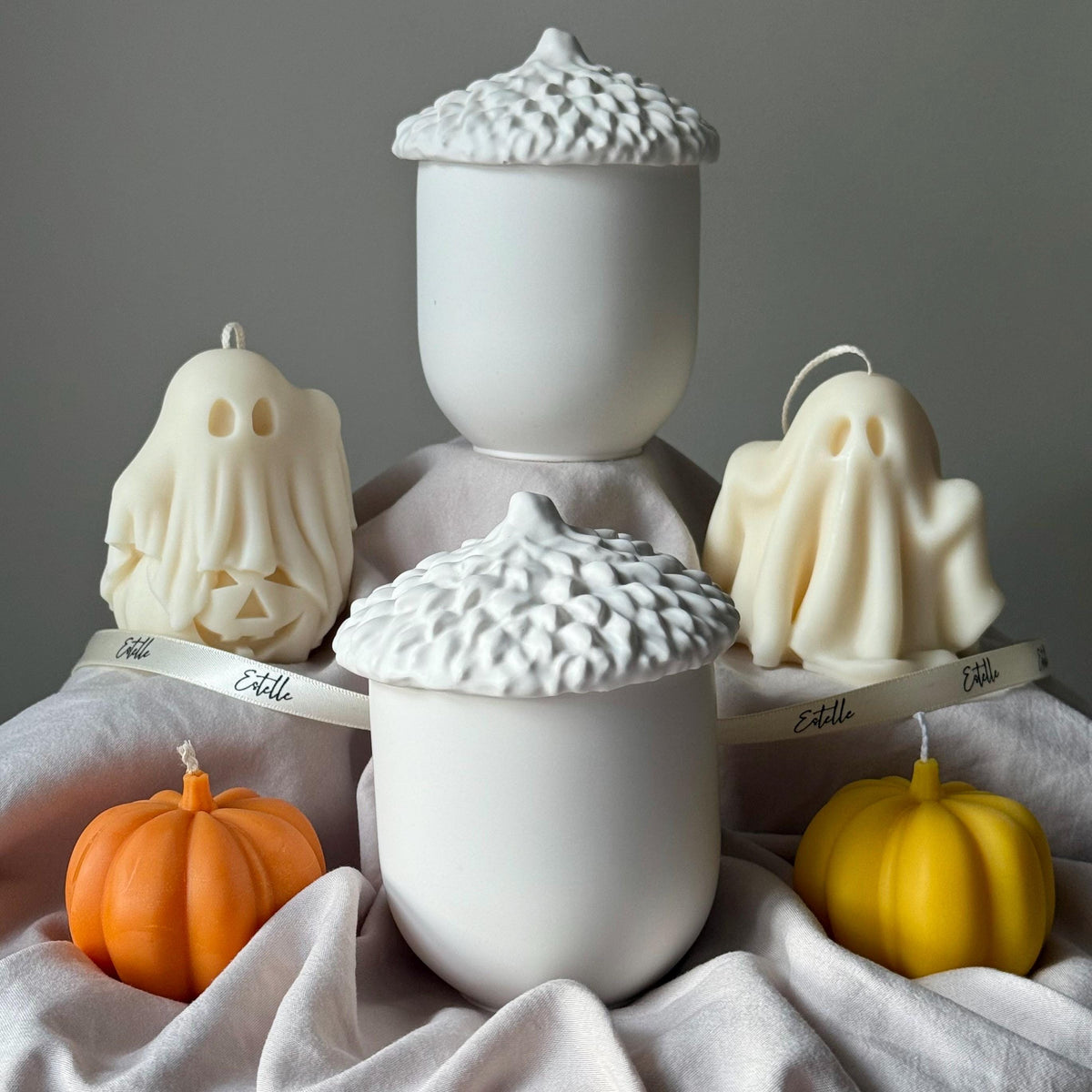 Bougie en cire de soja « Acorn Jar » : Pot en jesmonite fait main, Senteur d’automne