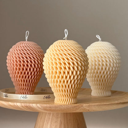 Bougie géométrique au soja : Œuvre d'art sculpturale coulée à la main