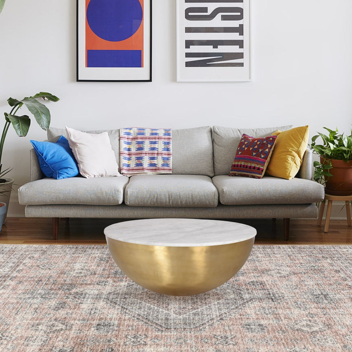 Table basse Lia en laiton et marbre