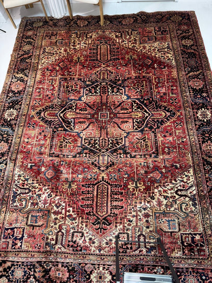 Persian Heriz Rug | 9' 10" x 12' 11"