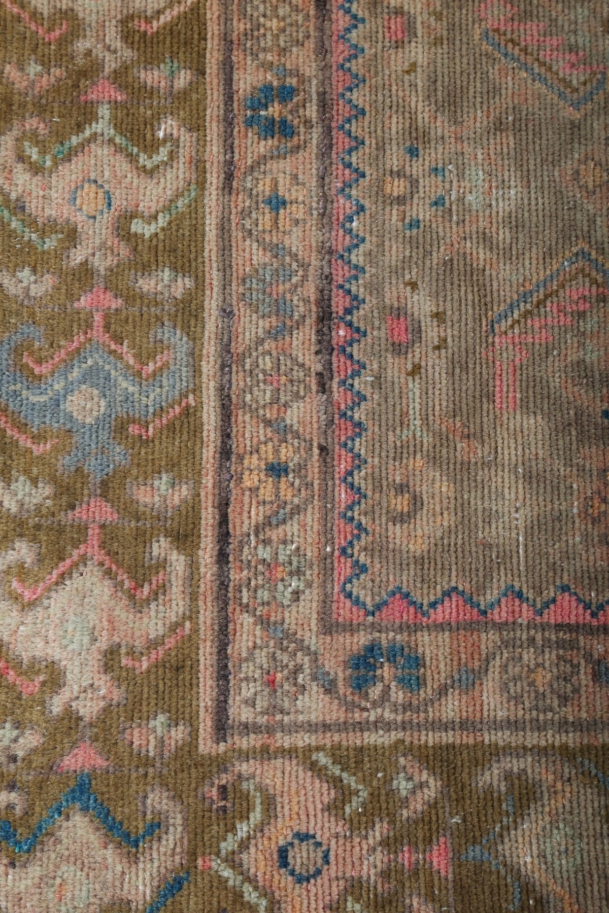 Persian Hosseinabad Rug | 5' 3" x 10' 8"