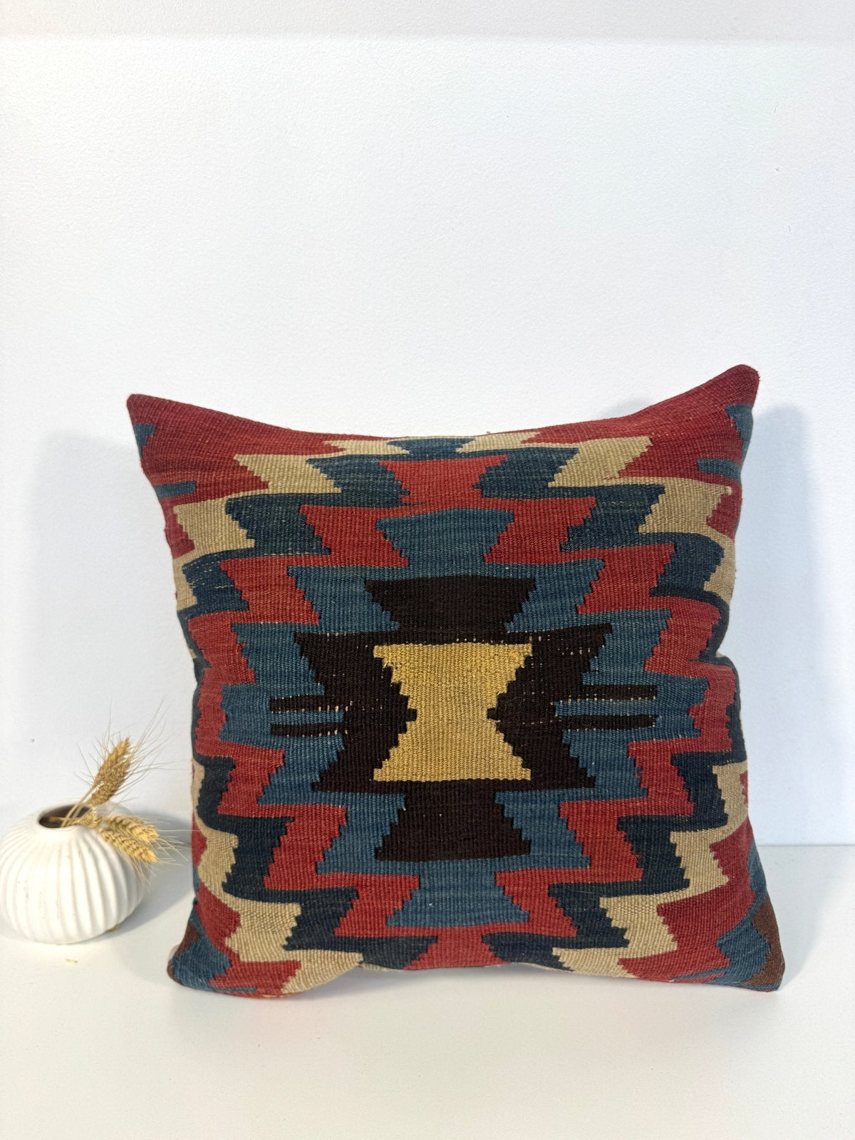 Pillow No. 012 | 16" x 16"