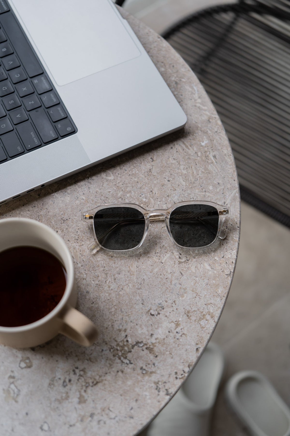 Boléro Ryan — Retro Square Keyhole Sunglasses