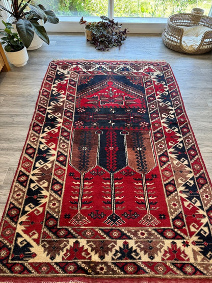 Turkish Konya Rug | 4' 2" x 6' 6"
